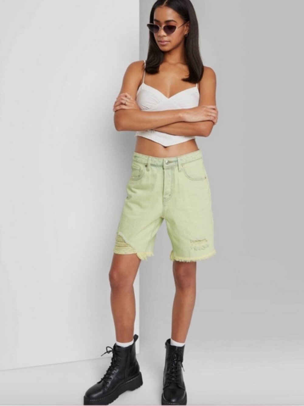 Wild Fable High Rise Light Green Bermuda Distressed Frayed Hem Shorts 8 NWT